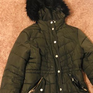 Women Winter puff Guess Coat
